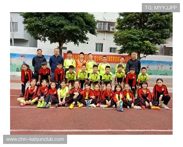 曼联放手一搏必有回报——勇敢追梦的足球之魂 曼联放手一搏必有回报——勇敢追梦的足球之魂